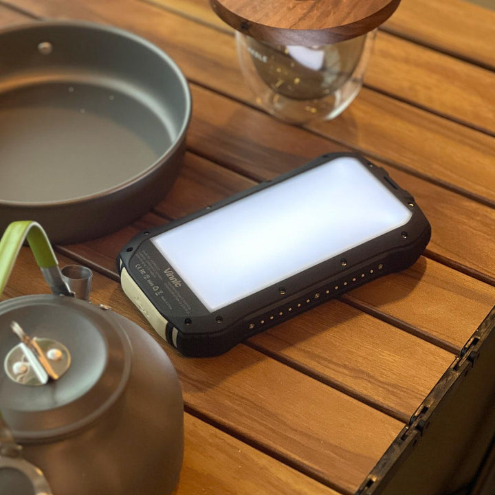 SACA PEAK Solar Powerbank 10K + Full LED - Vinnic Power Co., Ltd