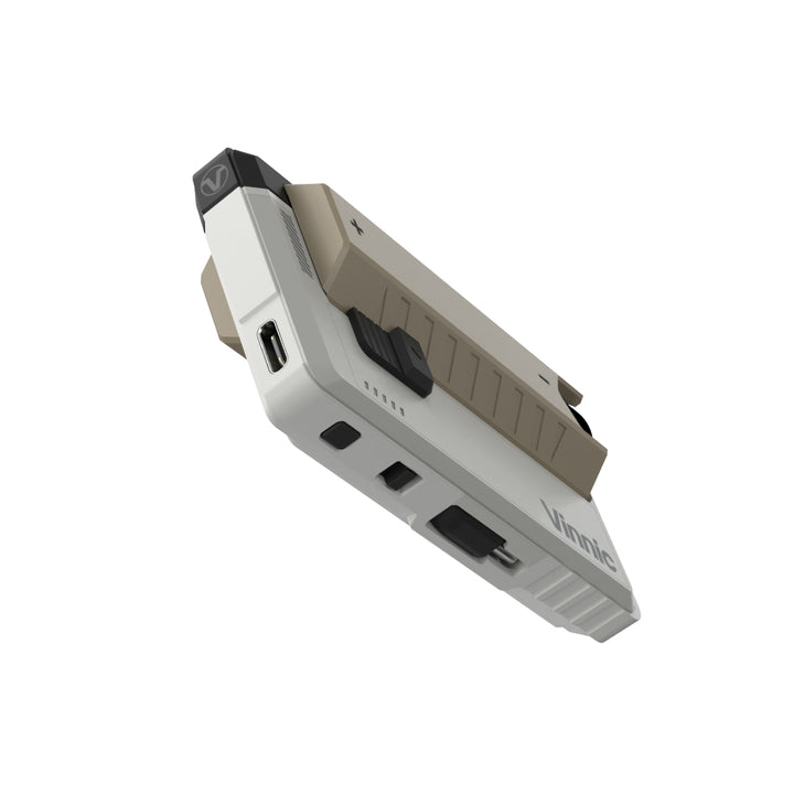 Vinnic Rendezvous 5000mAh detachable power bank with innovative replaceable Silicon Carbon Lithium (SiC) 21700 batteries offering 20-30% higher energy density. Enjoy 22.5W USB-C PD fast charging, integrated Type-C plug, and charge two devices at once.
